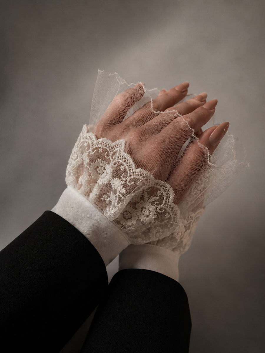 Product in أبيض كريمي / Cream